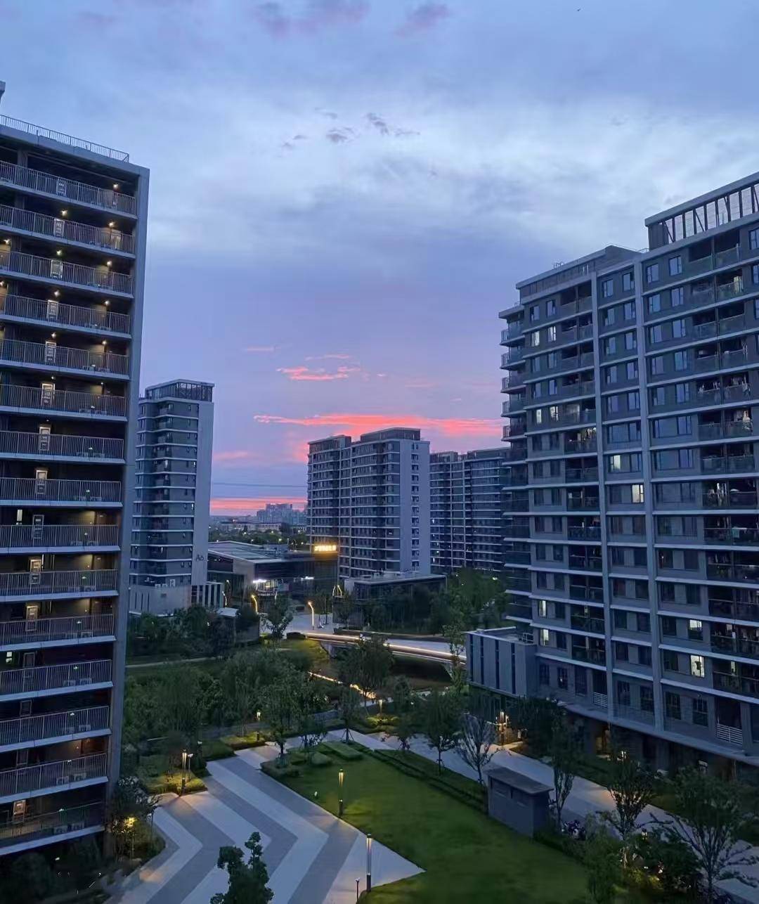 →楼盘百科→首页网站→楼盘百科→24小时热线地址丨详情丨处丨 交房时间ag真人平台第一游戏保利虹桥和著售楼处电话→保利虹桥和著售楼中心电话(图26) →楼盘百科→首页网站→楼盘百科→24小时热线地址丨详情丨处丨 交房时间ag真人平台第一游戏保利虹桥和著售楼处电话→保利虹桥和著售楼中心电话(图26)